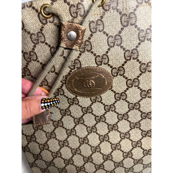 Vintage Gucci GG Supreme drawstring pouch “Kinchaku”. MSRP $400-700. With COA - Picture 2 of 8